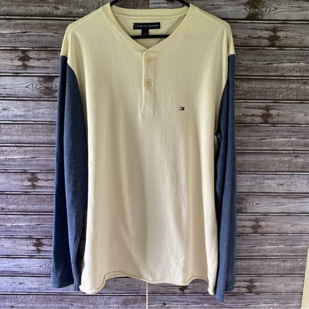 Tommy Hilfiger Men's Long-Sleeved Henley‎ Shirt Size L